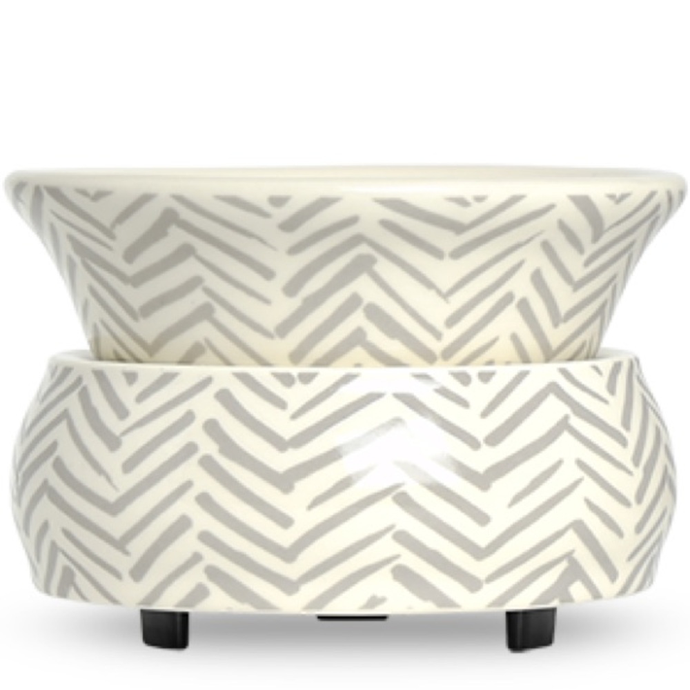 White and Grey Chevron Simmer Pot